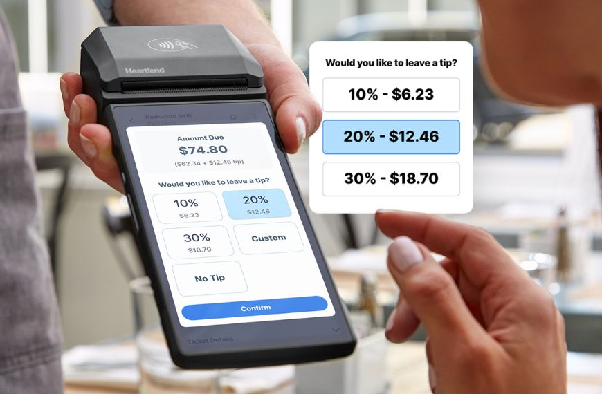 Card reader screen displaying options to select a tip.