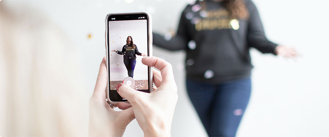 Taking a photo on the phone